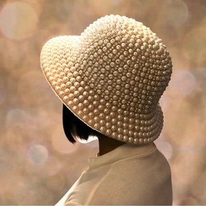 Saint-Fort HAND-TIED Pearl Bucket Hat